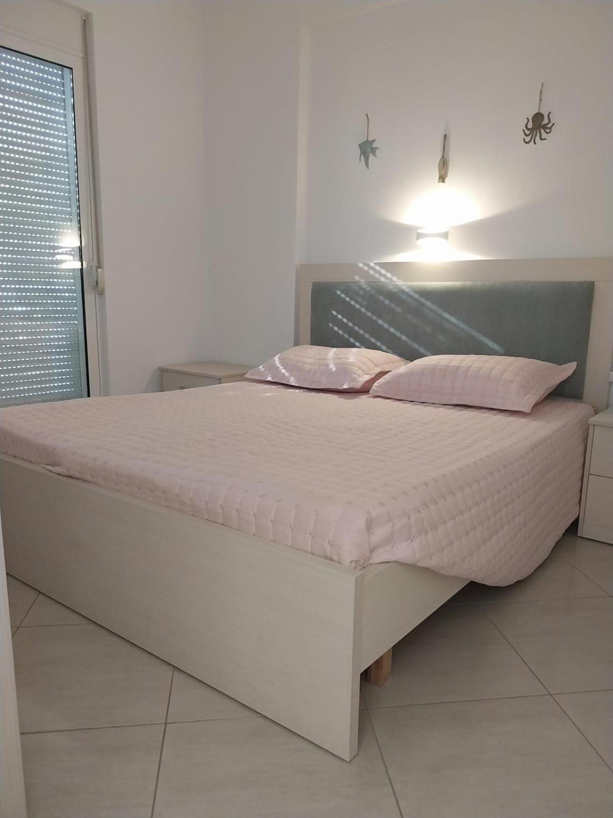 Susy Sea View Apartment Саранда Экстерьер фото